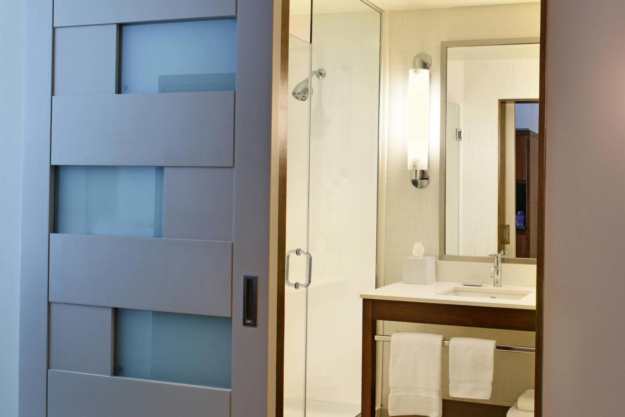 Four Points By Sheraton Coral Gables Маями Екстериор снимка