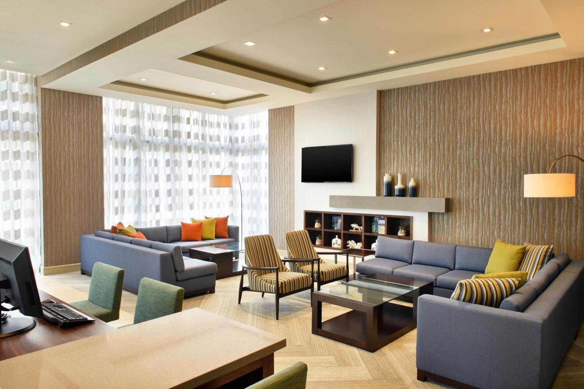Four Points By Sheraton Coral Gables Маями Екстериор снимка
