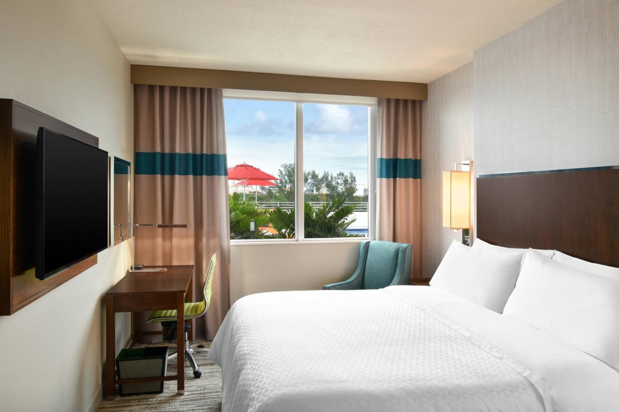 Four Points By Sheraton Coral Gables Маями Екстериор снимка